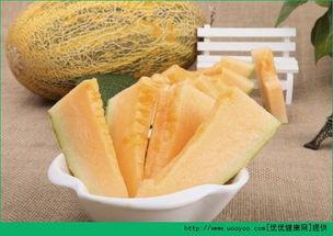 哈密瓜怎么剥皮吃