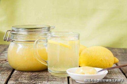 吃瓜皇冠梨可以喝蜂蜜吗,蜂蜜相伴更佳？揭秘水果与甜蜜的完美搭配