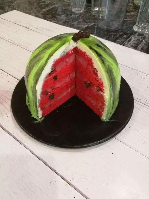 颜值总会吃瓜,揭秘“吃瓜群众”的颜值偏好之谜