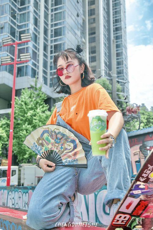 吃瓜奈奈,揭秘娱乐圈背后的甜蜜与苦涩