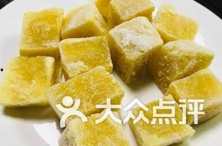 红旗街吃瓜,热闹非凡的吃瓜现场，揭秘街头美食文化