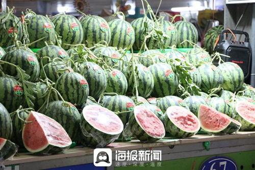 吉林女子吃瓜,吉林女子吃瓜引发全网热议